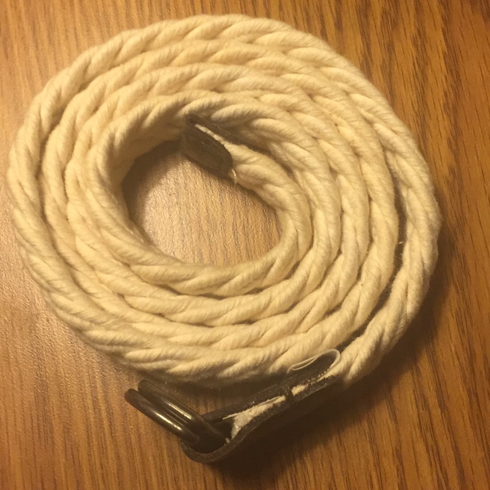 ABERCROMBIE & FITCH BRAIDED CREAM BELT